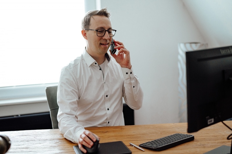 Björn Dornoff im Büro